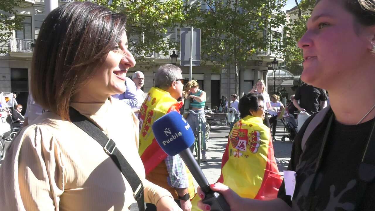 Alicia: "Es sencillamente un honor sentirse español y defender la Hispanidad aquí en Cataluña"