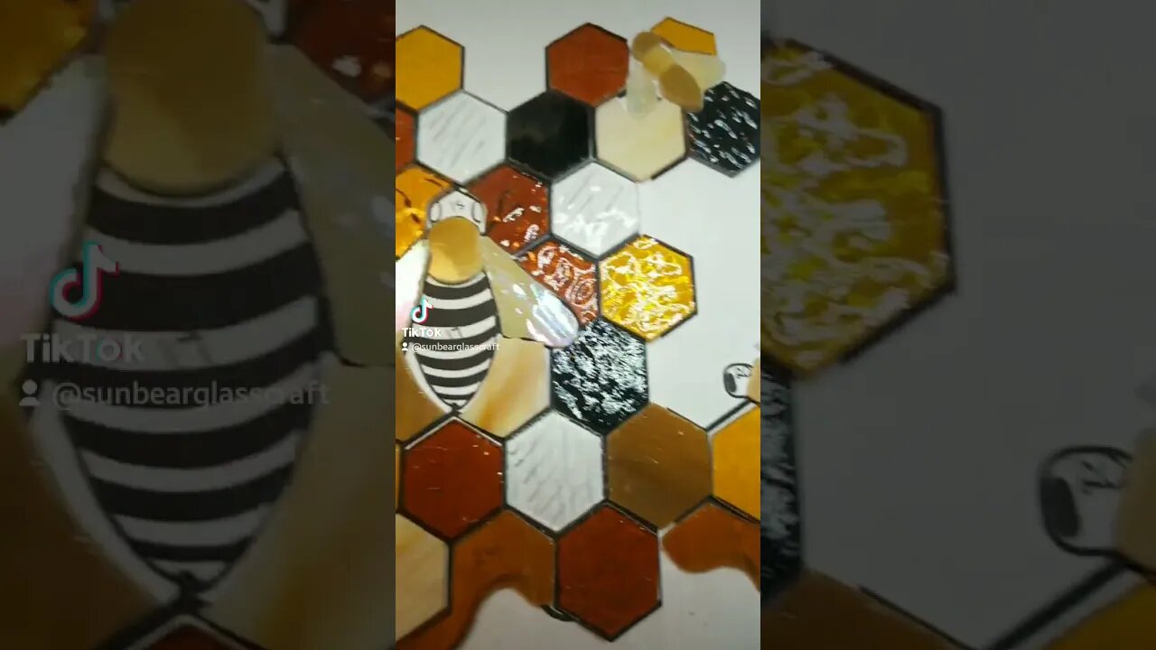 Painting Stained Glass with Pebeo Vitrea 160 paint #shorts