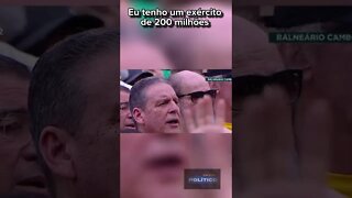 Bolsonaro discursa para multidão em Camboriú, na marcha para Jesus