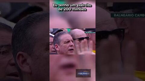 Bolsonaro discursa para multidão em Camboriú, na marcha para Jesus