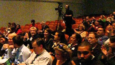 Golnik Tsongas 3 Fitchburg Crowd Pan