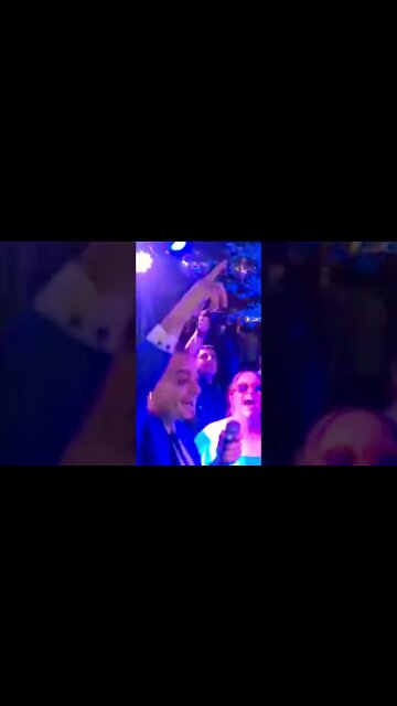 A melhor profissão do mundo 🌍 #vidademúsico #musico #show #festadecasamento #shorts @DjavanOficial