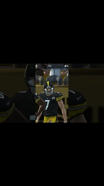 Steelers Quarterback Ben Roethlisberger Gameplay - Madden NFL 22 Mobile Football