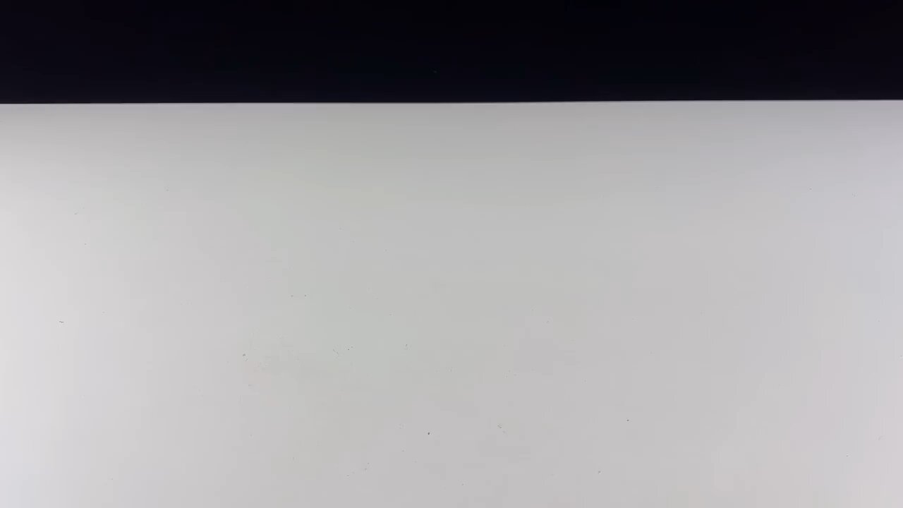 SIMPLE Tech.Battery draws on metals.