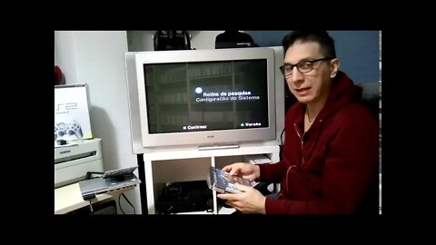 Testando Gamer 01 - PS2 Slim Prata na Caixa.