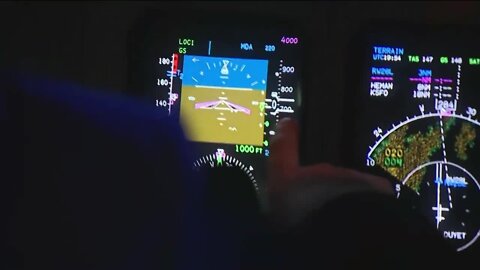 Airlines grapple with safety concerns amid 5G rollout; Green Bay airport expects low local impact