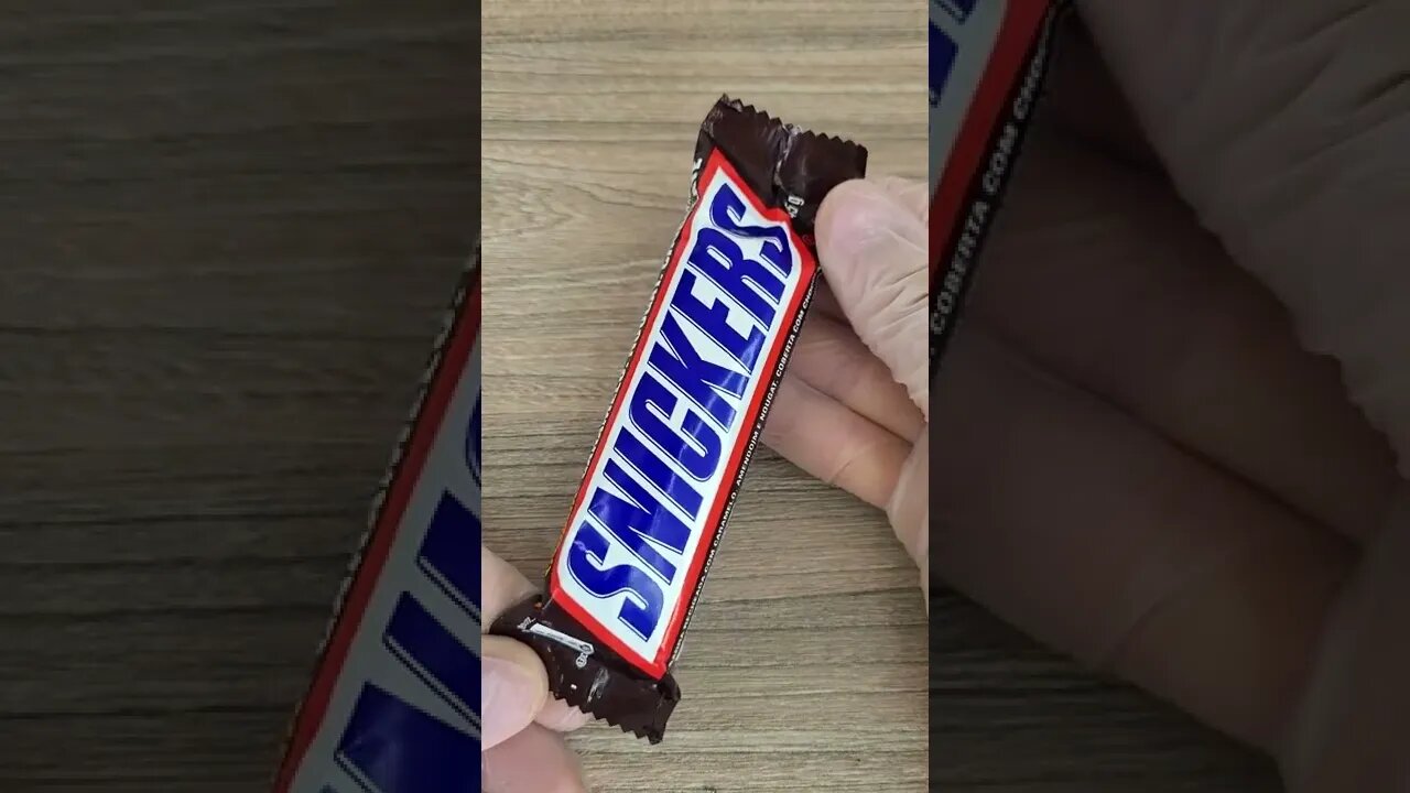 Coloquei Snickers na RESINA