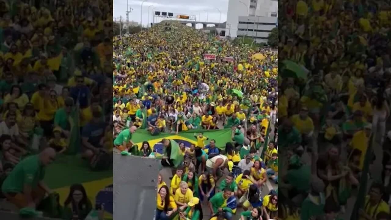 Um mar de gente 😳🇧🇷