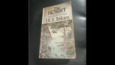 The Hobbit by JRR TOLKIEN - Chapter 1, pages 27- 40 (end of chapter) read by me Part 2 of 2.