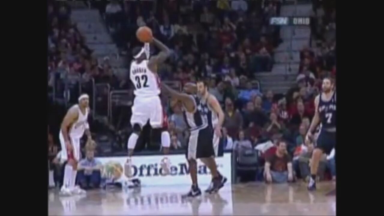 Larry Hughes 26 Points 3 Ast Vs. Spurs, 2007-08.