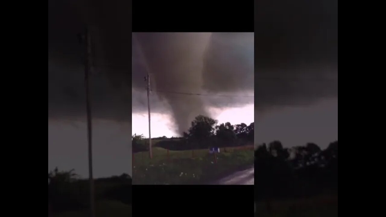 badai tornado