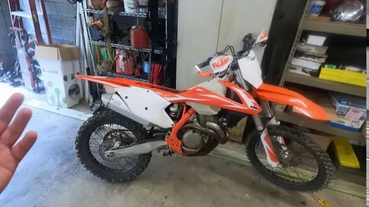 Borrowing a 2018 KTM 350SXF to race offroad!