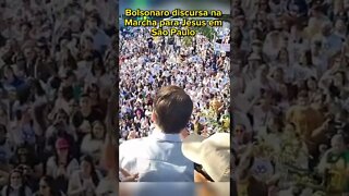 Bolsonaro participa da Marcha para Jesus em São Paulo