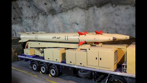 Iran Unveils New Missile Said to Put Israel, US Regional Bases Within Range