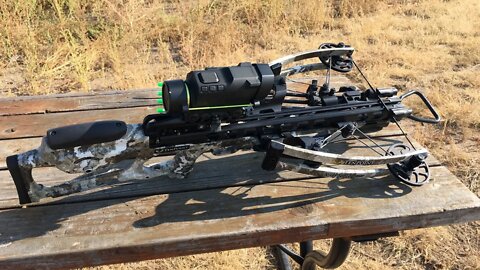 Super Fast Crossbow vs Cowboy Frying Pans #shorts