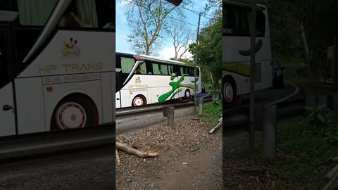 rame arus liburan