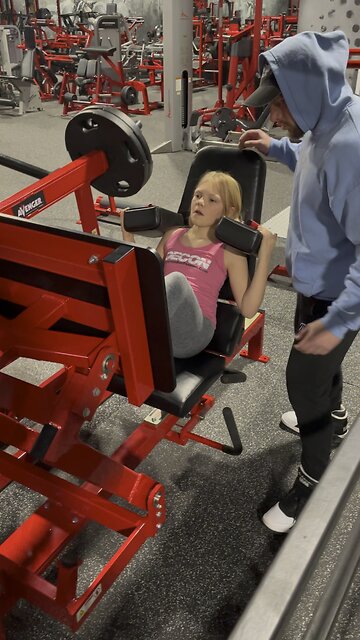 Camilla leg pressing.