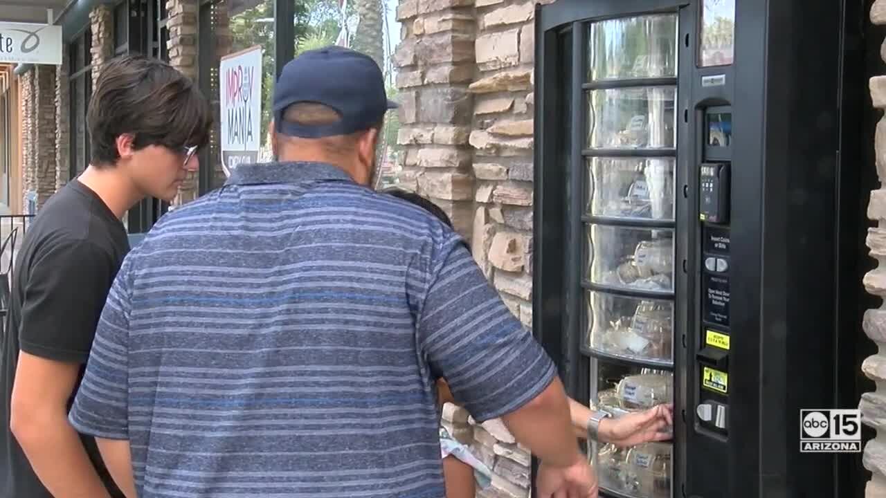 24-hour pie ATMs in Arizona are supplied by “Pie Snob”