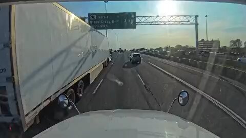 Truck Accident On Highway 401