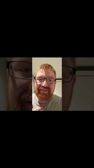 Homer Illegally Downloads Movies in Steal This Episode #shorts