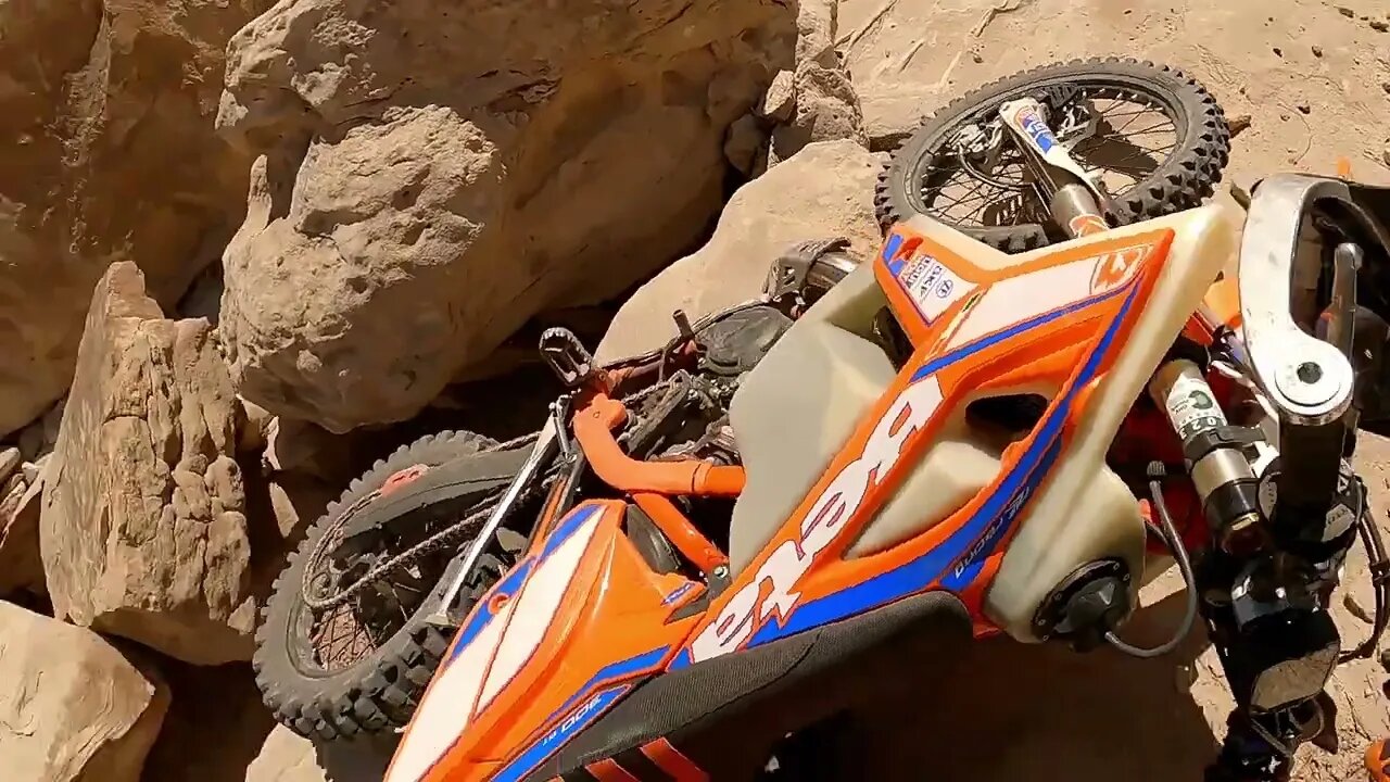 Super 8 Singletrack - I love this remote Green River, UT singletrack!