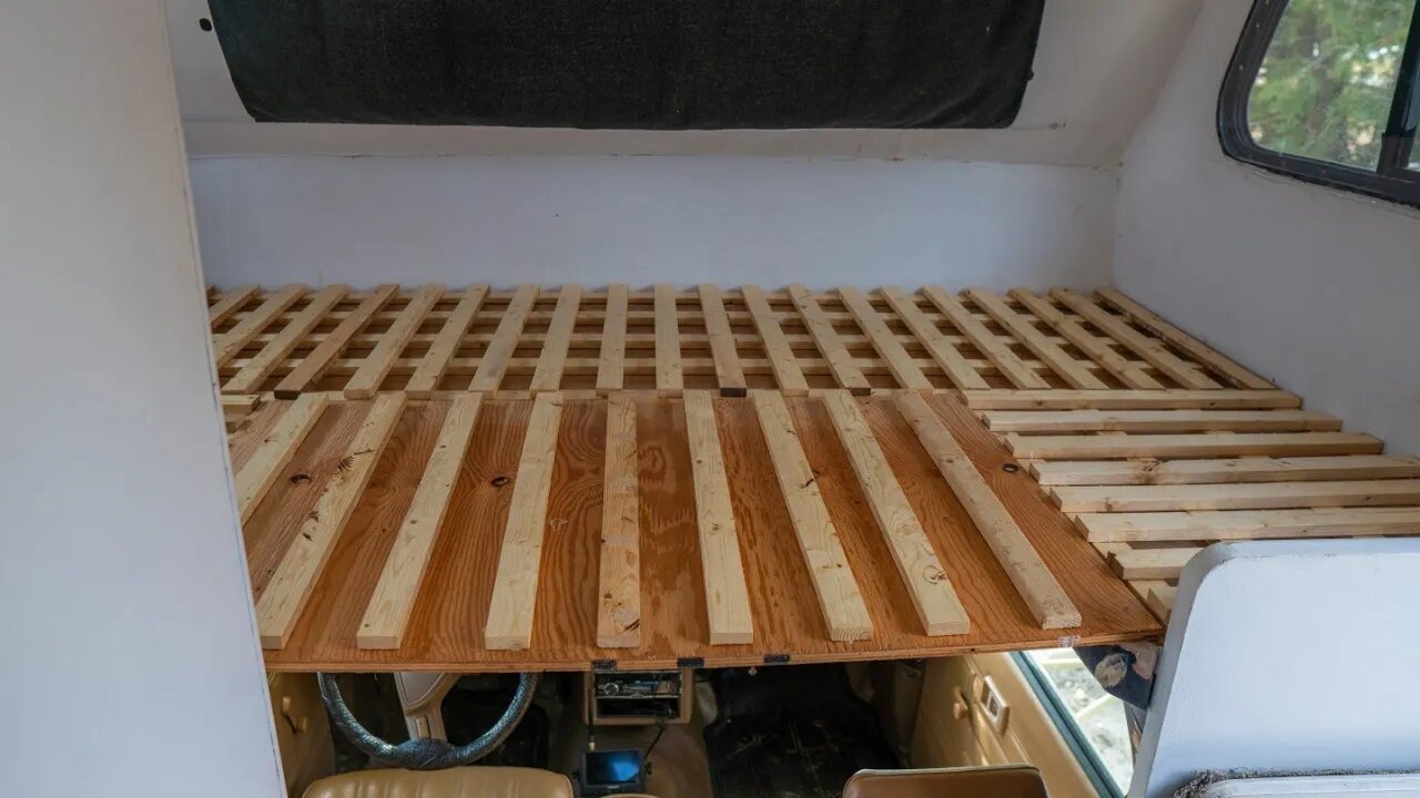 How to DIY slat bedframe for class C Motorhome to avoid mold and create ventilation.