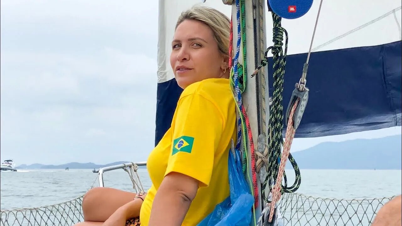 141 | Barco Elétrico no BRASIL - Sailing Around the World