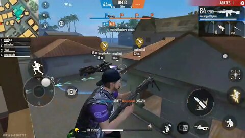 FREE FIRE ATAQUE A COMBOI