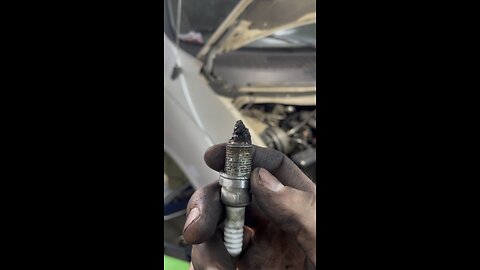 Worst Spark Plug I Have Seen.