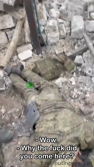 Ukrainian nazis abuse Kazakh POW