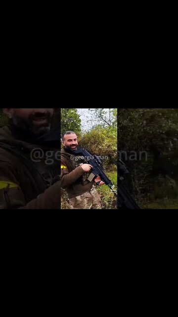 FN SCAR-L assault rifles and FIM-92 Stinger MANPADS. #Ukraine #ukrainewar