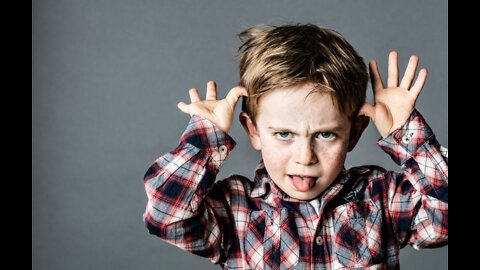 LA FAMILIA EXPLOTÓ E HIZO MUCHOS ZOMBIS.