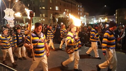 Hastings Bomfire Night Parade