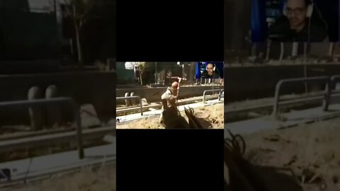 Desci o ferro no amigo 💥😡