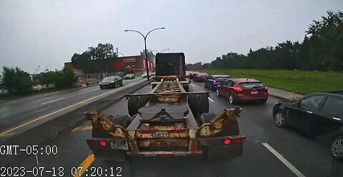 Truck Accident In Montreal