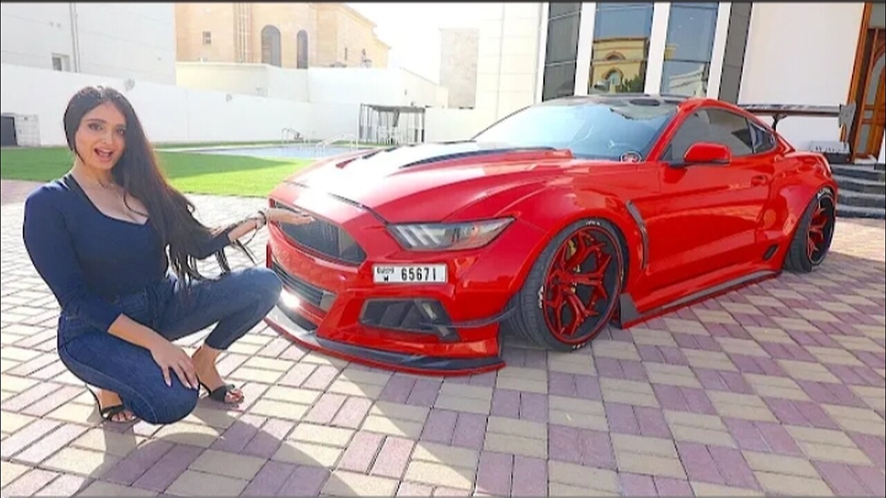 BUYING A MUSTANG ON STEROIDS