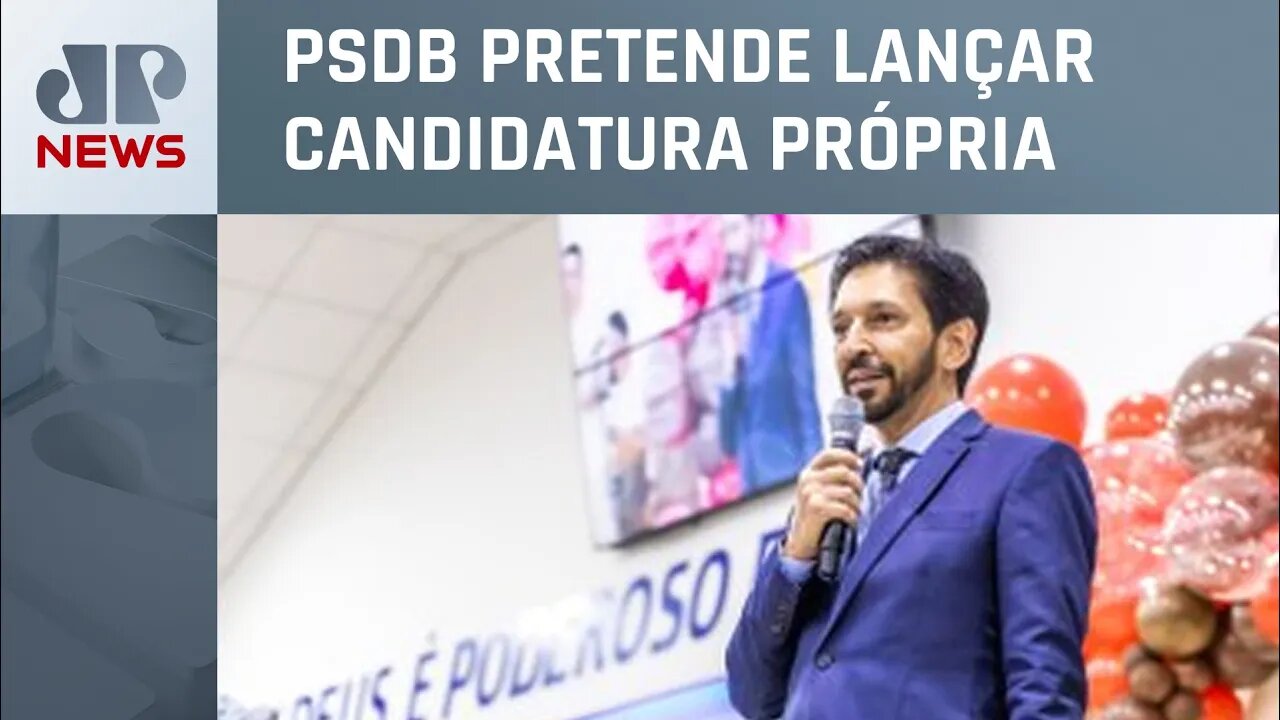 Ricardo Nunes vai à culto em busca de votos evangélicos em SP