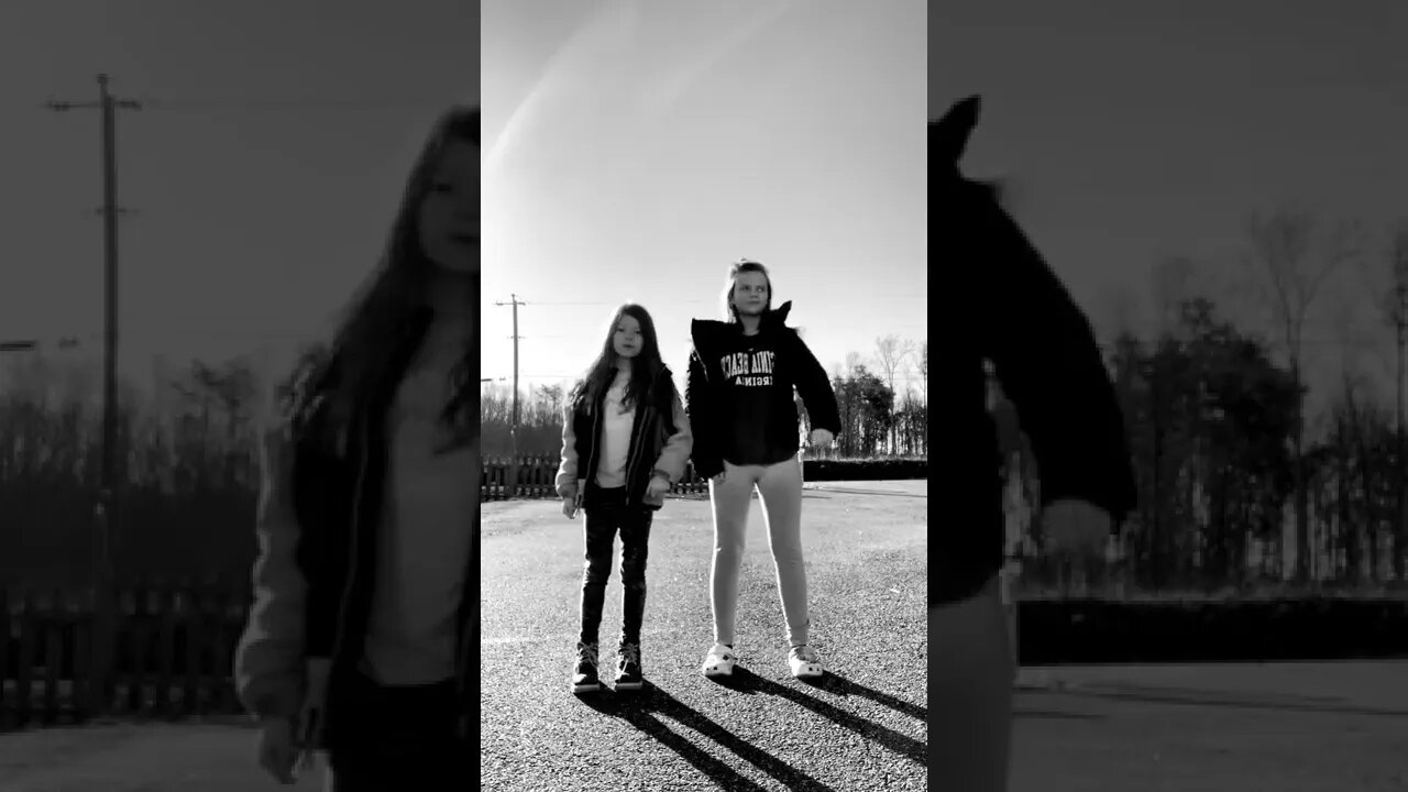 She Forgot The Dance😂