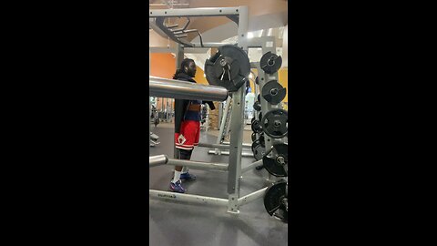 335 lbs squat