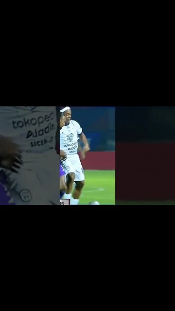 welcome to Indonesia || RONALDINHO #ronaldinho #short #videoshorts #raffiahmad