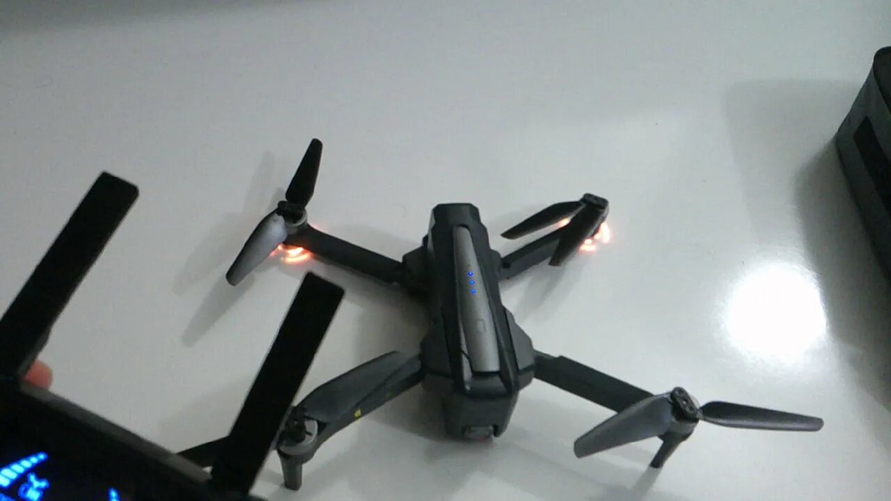 EXO CInemaster drone - first time powered on