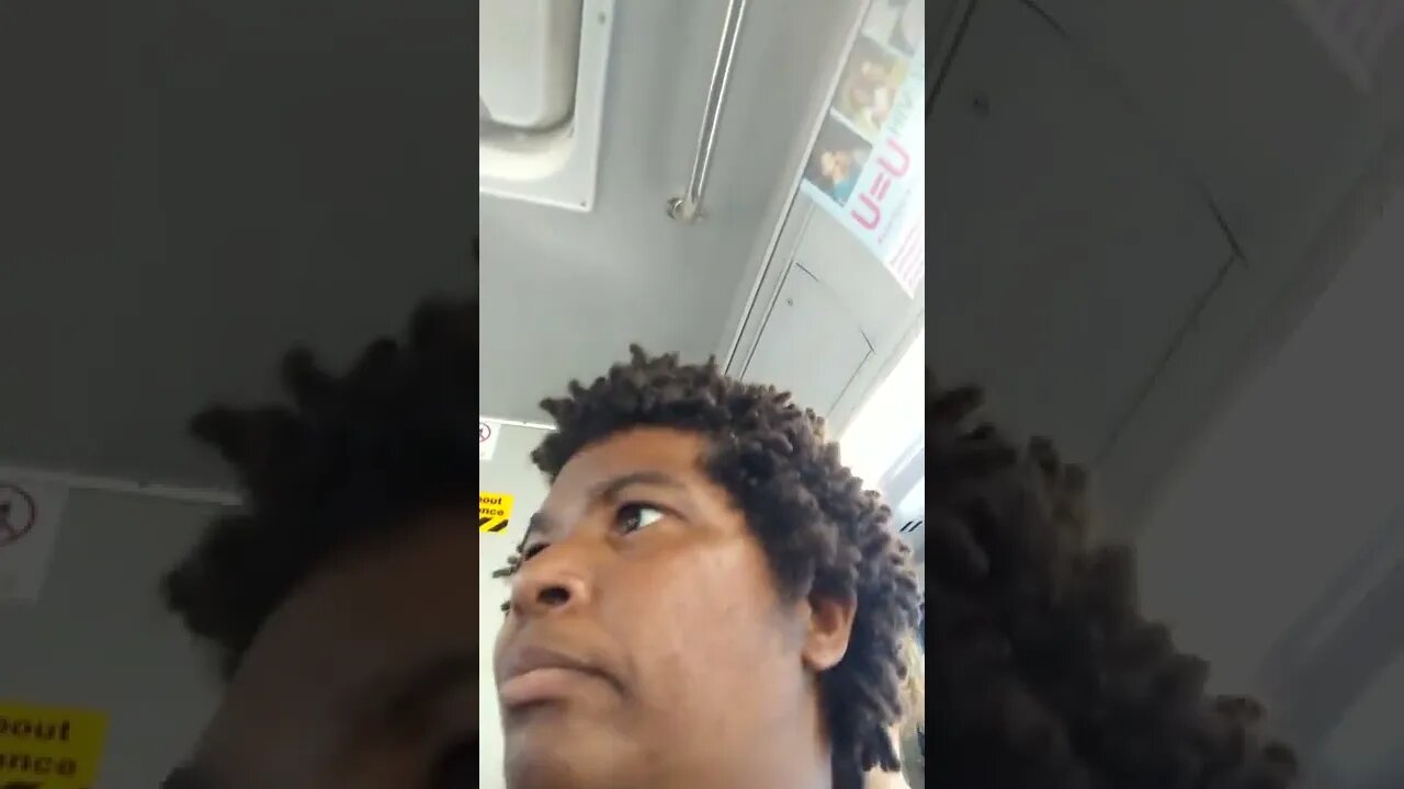 #gaslighting #gangstalkers on the bus quit loud phone noise once I filmed them.