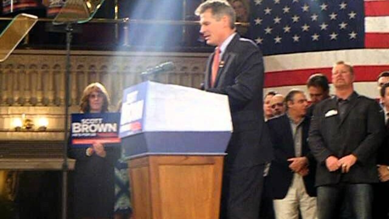 Scott Brown concludes his speech at Mechanic's Hall 1-19-12.AVI