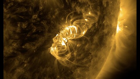 Sun Superflare Cycles | World-Ending Blasts