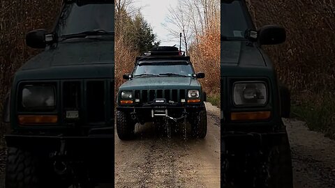 Just a Retired Couple Having FUN with a Jeep Cherokee XJ BIG SPLASH! #jeeplife #jeepcherokeexj