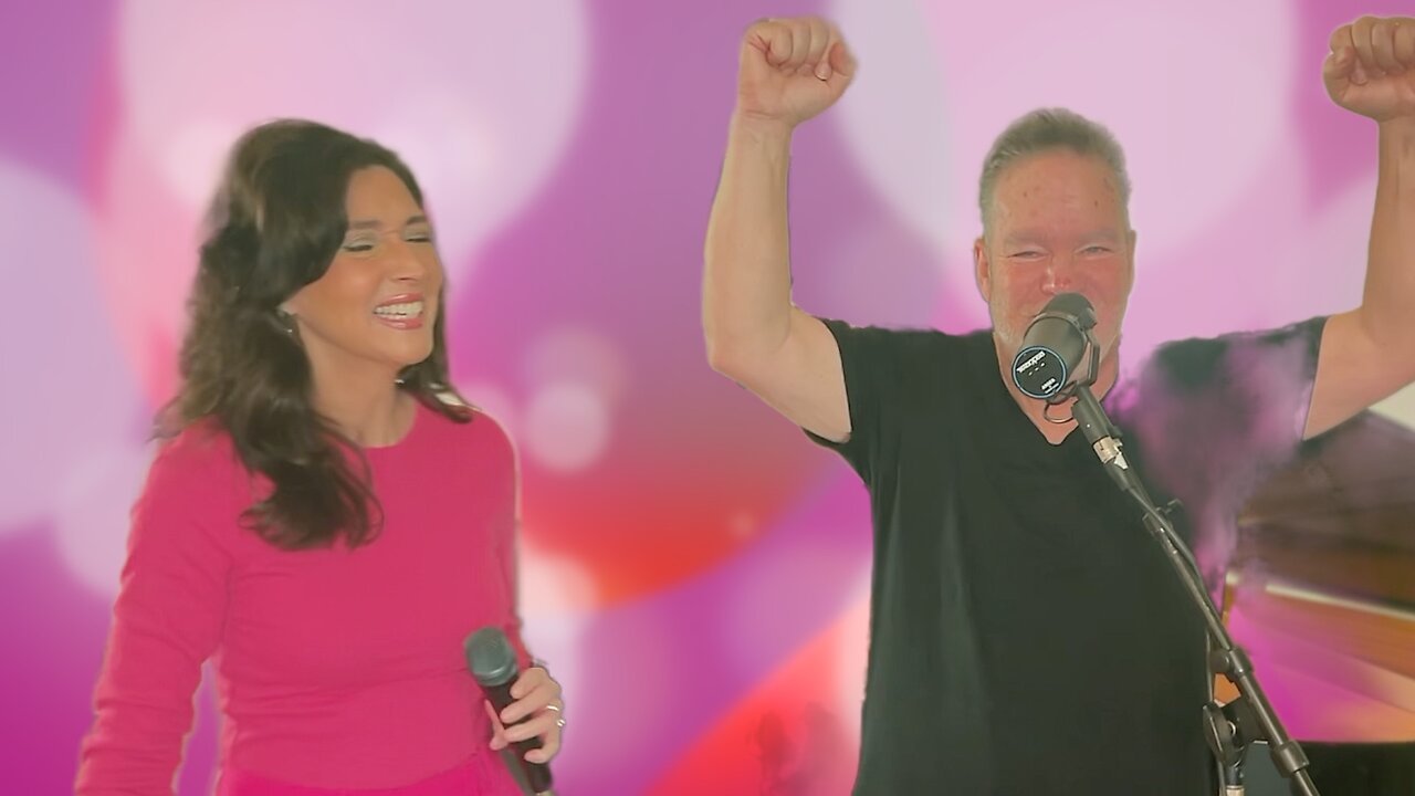 Angelo & Veronica "Away in a Manger" from tiny Christmas concert