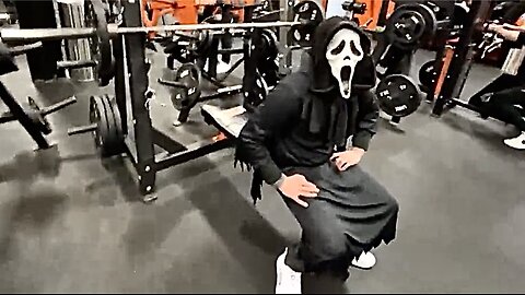 Ghost Face at the Gym! 👻 LMAO IRL Stream