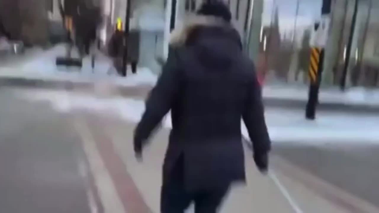 Canadian Karen In Ottawa Steals A Canada Flag From A 13-Year-Old Girl & Attacks Parents