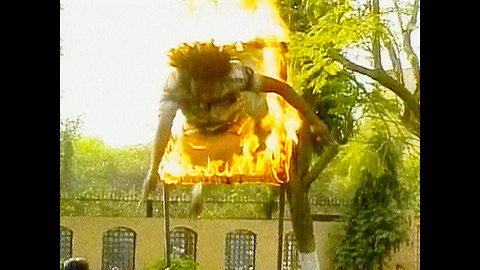 Bizarre Indian Stuntmen 