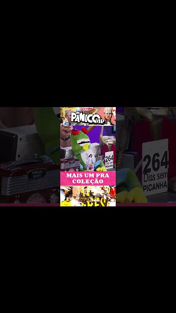 EMÍLIO CONTA QUANTOS ITENS EXISTEM NA BANCADA DO PÂNICO #shorts